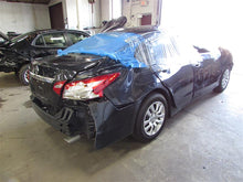 Load image into Gallery viewer, FRONT DOOR GLASS Altima 2013 13 2014 14 2015 15 2016 16 Left - 880076
