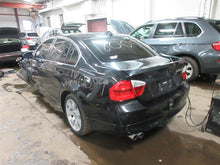 Load image into Gallery viewer, WHEEL RIM 323i 325ci 325i 328i 330ci 330i 330xi 335i 06-13 17x8 - 906462
