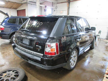 Load image into Gallery viewer, ALTERNATOR Land Rover LR3 Range Rover Sport 2005 05 2006 06 2007 07 2008 08 09 - 917605
