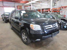 Load image into Gallery viewer, FRONT FENDER Honda Pilot 2006 06 2007 07 2008 08 Right - 920805
