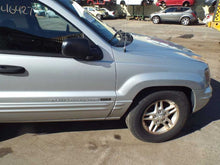 Load image into Gallery viewer, TEMPERATURE CONTROLS Jeep Grand Cherokee 99 00 01 02 03 04 - MRK464465
