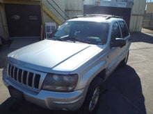 Load image into Gallery viewer, TEMPERATURE CONTROLS Jeep Grand Cherokee 99 00 01 02 03 04 - MRK464465
