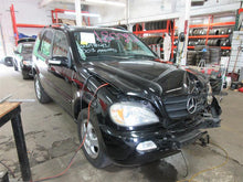 Load image into Gallery viewer, FRONT DRIVE SHAFT ML320 ML350 1998 98 99 00 01 02 - 05 - 934840
