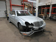 Load image into Gallery viewer, FRONT DRIVE SHAFT Mercedes E320 E350 E280 2004 04 2005 05 06 07 08 - 944604
