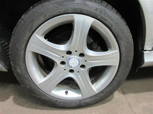 Load image into Gallery viewer, FRONT DRIVE SHAFT Mercedes E320 E350 E280 2004 04 2005 05 06 07 08 - 944604

