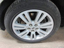 Load image into Gallery viewer, FRONT DOOR GLASS Range Rover 06 07 08 09 10 11 12 Left - 999545
