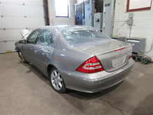 Load image into Gallery viewer, FRONT DRIVE SHAFT C240 C320 C280 C350 03 04 05 06 07 - 957059

