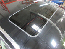 Load image into Gallery viewer, FRONT SPINDLE Audi A6 2005 05 2006 06 07 08 09 10 11 Right - 966482
