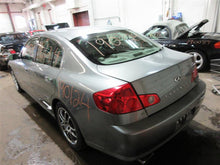 Load image into Gallery viewer, RADIATOR Infiniti G35 2003 03 2004 04 2005 05 2006 06 2007 07 Auto - 972587

