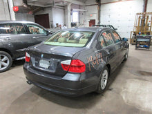 Load image into Gallery viewer, FRONT SPINDLE BMW 330xi 328xi 325xi 335xi 2006 06 07 08 09 10 11 Right - 979092
