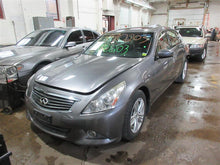 Load image into Gallery viewer, FRONT SPINDLE KNUCKLE EX37 G37 M35H M37 M56 Q50 Q60 Q70 QX50 370Z 13-18 Right - 981965
