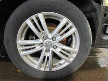 Load image into Gallery viewer, FRONT SPINDLE KNUCKLE EX37 G37 M35H M37 M56 Q50 Q60 Q70 QX50 370Z 13-18 Right - 981965
