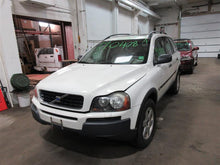 Load image into Gallery viewer, EXHAUST MANIFOLD Volvo S80 XC90 2002 02 2003 03 2004 04 2005 05 06 - 1007949
