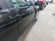 Load image into Gallery viewer, REAR HUB WITH SPINDLE 320i 328D 328i 335i Active 3 12-16 Left - 1025757
