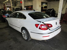 Load image into Gallery viewer, ALTERNATOR Volkswagen Beetle 2013 13 2014 14 - 1036007
