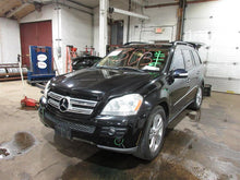 Load image into Gallery viewer, REAR DRIVE SHAFT Gl320 Gl350 Gl450 Gl550 07 08 09 10 11 12 - 1355455
