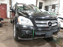 Load image into Gallery viewer, REAR DRIVE SHAFT Gl320 Gl350 Gl450 Gl550 07 08 09 10 11 12 - 1355455

