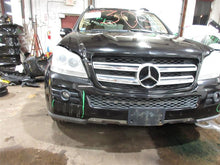 Load image into Gallery viewer, REAR DRIVE SHAFT Gl320 Gl350 Gl450 Gl550 07 08 09 10 11 12 - 1355455
