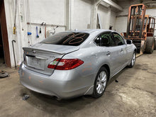 Load image into Gallery viewer, RADIATOR CORE SUPPORT Infiniti M35H M37 M56 Q70 2011-2019 - 1101655
