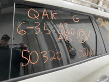 Load image into Gallery viewer, PLASTIC ENGINE COVER Nissan Pathfinder 2016 16 - 1333817
