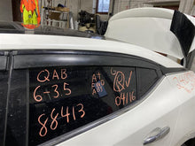 Load image into Gallery viewer, CONSOLE LID Nissan Maxima 2016 16 - 1335205
