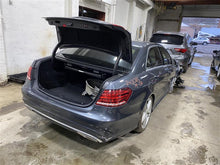 Load image into Gallery viewer, RADIO CONTROLS Mercedes-Benz E250D E300 E350 E400 E550 E63 2014 14 - 1335833
