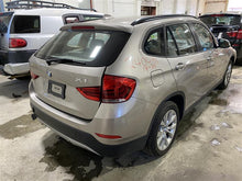 Load image into Gallery viewer, FRONT SPINDLE KNUCKLE BMW X1 12 13 14 15 AWD Left - 1336411
