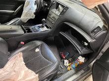 Load image into Gallery viewer, WINDSHIELD WASHER FLUID RESERVOIR BOTTLE G37 Q60 370Z 11-17 - 1337632

