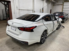 Load image into Gallery viewer, Air Bag Nissan Altima 2019 19 2020 20 Left - 1337712
