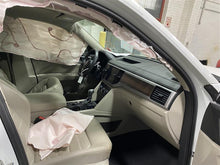 Load image into Gallery viewer, SUNROOF MOTOR Volkswagen Atlas 2019 19 - 1336967
