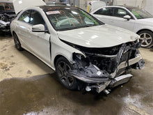 Load image into Gallery viewer, RADIO B250 E250 Van CLA45 CLS400 CLS550 E300 E350 E400 E550 E63  13-20 - 1344017

