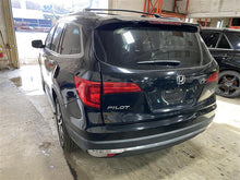 Load image into Gallery viewer, SIDE VIEW DOOR MIRROR Honda Pilot 2016 16 2017 17 2018 18 Right - 1339770
