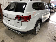 Load image into Gallery viewer, REAR BUMPER ASSEMBLY Volkswagen Atlas 2018 18 2019 19 2020 20 - 1339850

