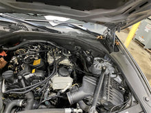 Load image into Gallery viewer, FRONT FENDER BMW 528i 535i 550i Active 5 11 12 13 14 15 16 Left - 1342492
