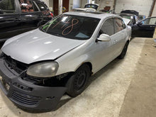 Load image into Gallery viewer, Crossmember / K-Frame Volkswagen Jetta 2005 - 1341765
