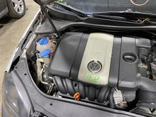 Load image into Gallery viewer, OIL PAN Golf Jetta Beetle Rabbit 2005 05 2006 06 2007 07 08 09 10 11 12 2.5L - 1341748
