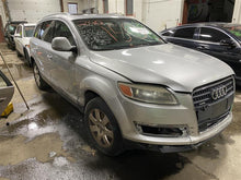 Load image into Gallery viewer, FRONT SPINDLE KNUCKLE Audi Q7 07 08 09 10 Left - 1341454
