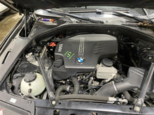 Load image into Gallery viewer, RADIATOR BMW 528i 2012 12 2013 13 2014 14 Main - 1342099
