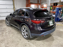 Load image into Gallery viewer, CARRIER ASSEMBLY FX Series FX35 FX50 QX70 2009-2014 AWD - 1341813
