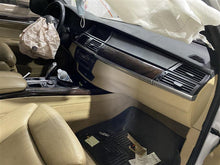 Load image into Gallery viewer, 2011 BMW X5 Floor Shifter - 1343037
