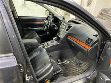 Load image into Gallery viewer, 2010 Subaru Legacy Floor Shifter - 1343395

