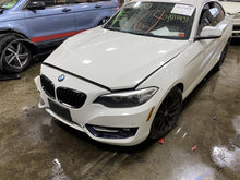 Load image into Gallery viewer, Front Door Glass BMW 228I 2016 - 1343667
