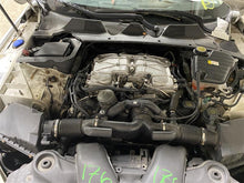 Load image into Gallery viewer, AIR INJECTION PUMP SMOG Jaguar S Type XF Xj XJ8 2000 00 01 02 03 04 05 06 - 12 - 1344778
