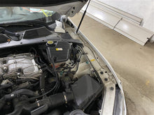 Load image into Gallery viewer, CENTER PILLAR CUT Vanden Pl XJ XJL XJR 10 11 12 13 14 Left - 1344811
