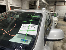 Load image into Gallery viewer, CARRIER ASSEMBLY Audi Q7 Volkswagen Touareg 11 12 13 14 15 16 - 1348340
