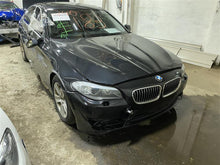 Load image into Gallery viewer, OUTER TAIL LIGHT LAMP 528i 535i 550i Active 5 M5 11 12 13 Left - 1346604
