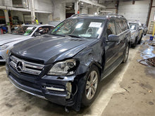 Load image into Gallery viewer, INTERIOR REAR VIEW MIRROR Gl320 Gl350 Gl450 Gl550 R320 R350 R500 R63 07-12 - 1349093

