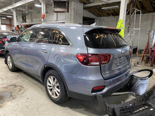 Load image into Gallery viewer, 2019-2020 Kia Sorento POWER STEERING GEAR RACK - 1345639
