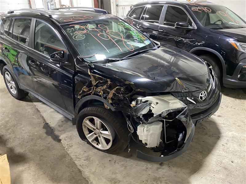 FRONT INTERIOR DOOR TRIM PANEL Toyota Rav4 2014 14 - 1346088