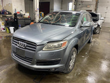Load image into Gallery viewer, REAR QUARTER GLASS Audi Q7 07 08 09 10 11 12 13 14 Left - 1347724
